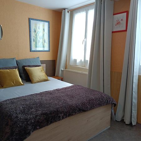 Chambre Dans Le Centre Historique 퐁노데메르 외부 사진